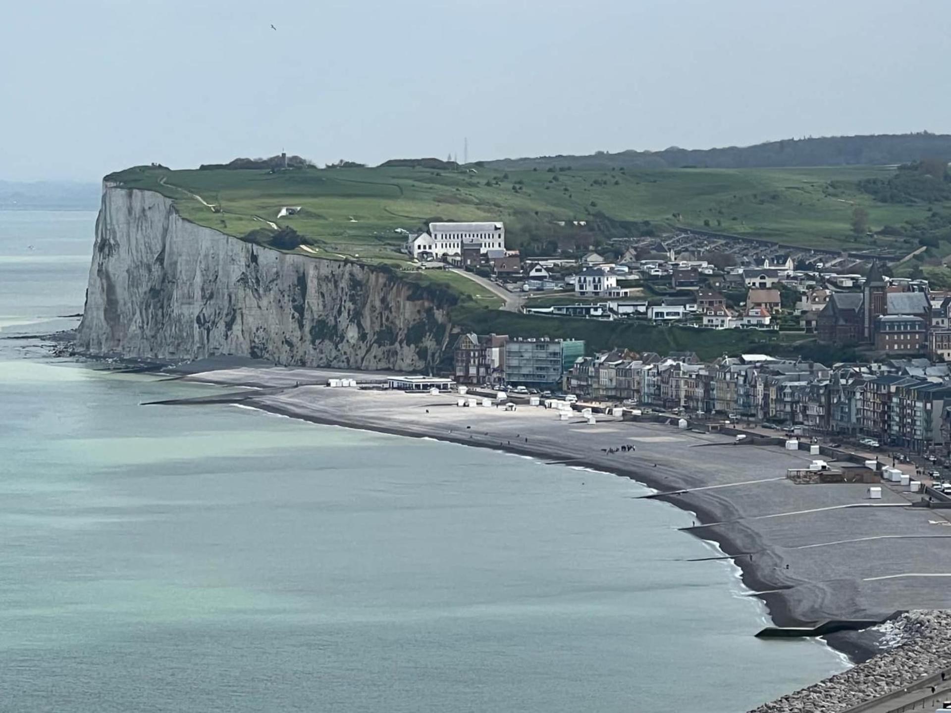 Appartement La Vue Mers Avec Vue Panoramique Et Balcon, 100 M Plage, Velos Fournis Location Capriciosa, Petit Dejeuner En Option Экстерьер фото